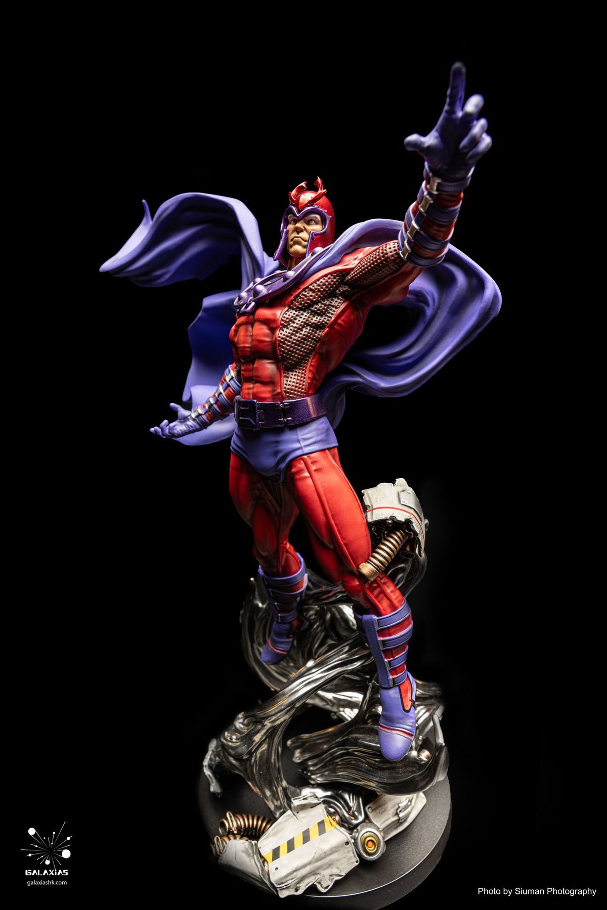 GALAXIAS MAGNETO 1/8 SCALE