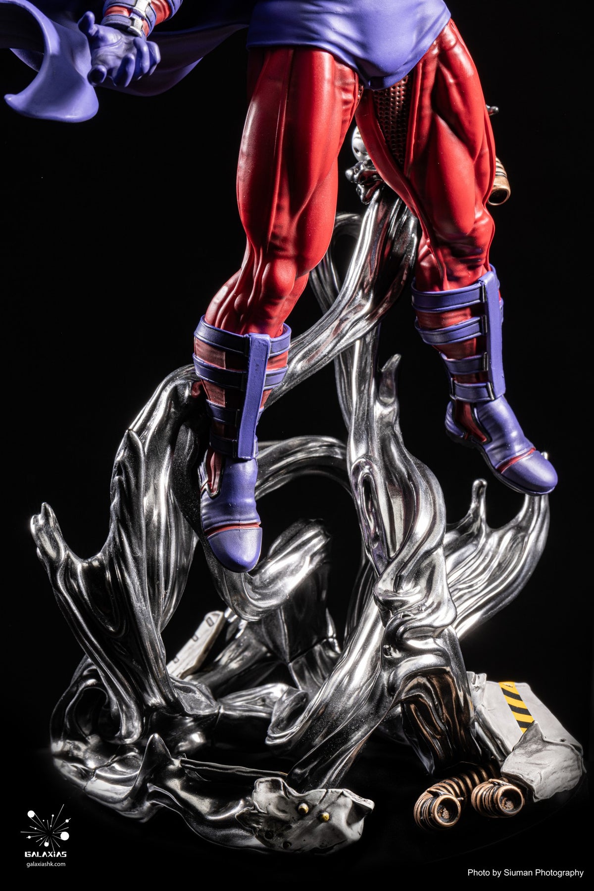 GALAXIAS MAGNETO 1/8 SCALE