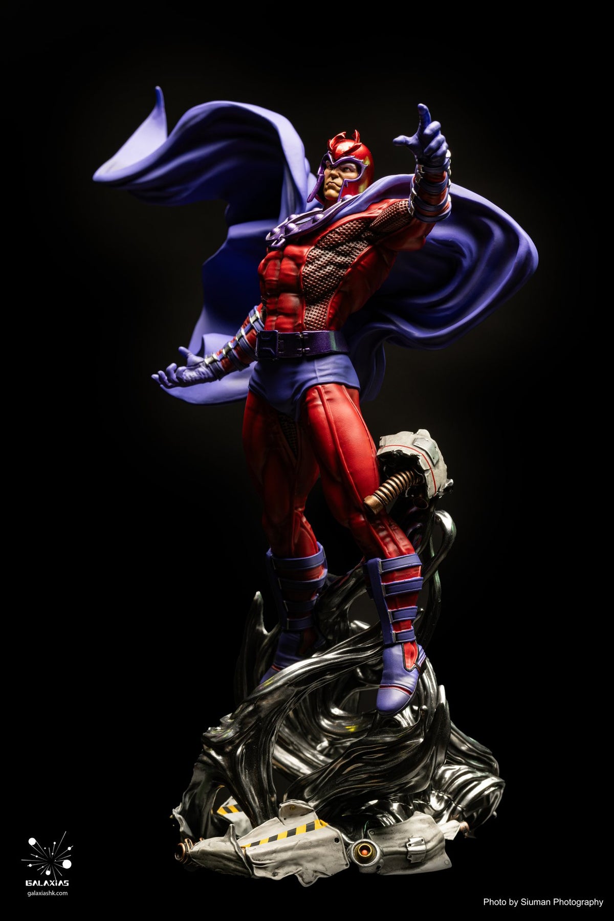 GALAXIAS MAGNETO 1/8 SCALE