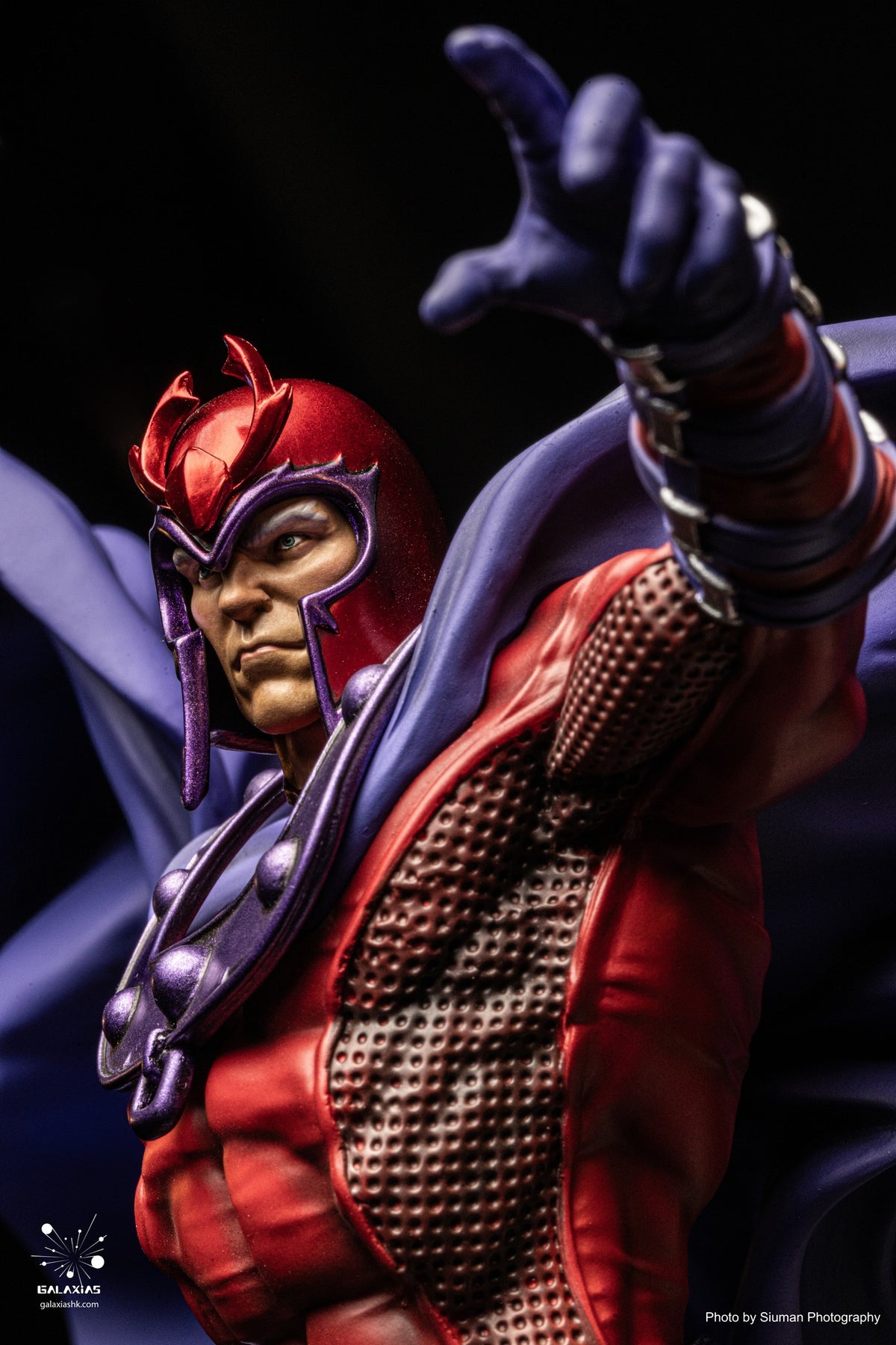 GALAXIAS MAGNETO 1/8 SCALE