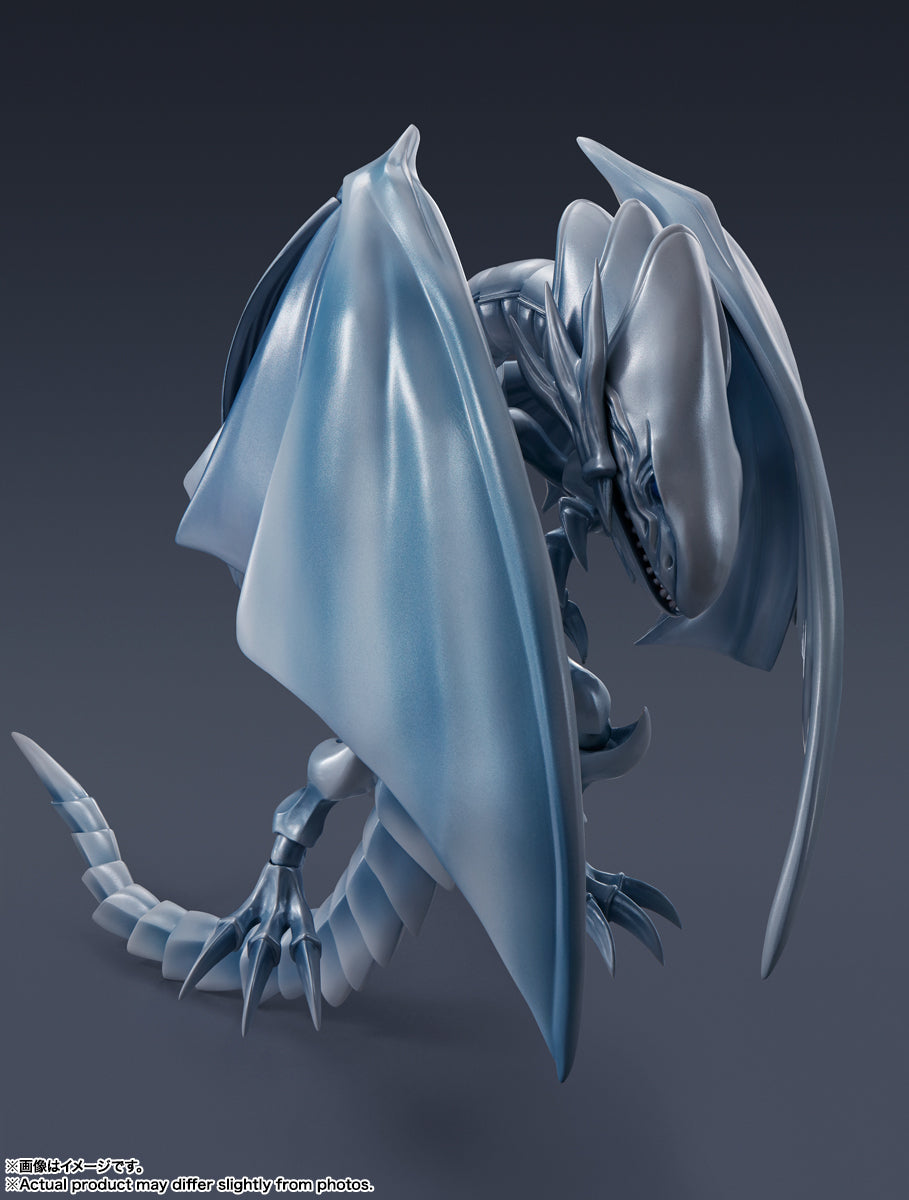 blue eyed monsters Yu-Gi-Oh! Duel Monsters S.H.MonsterArts Blue-Eyes White Dragon